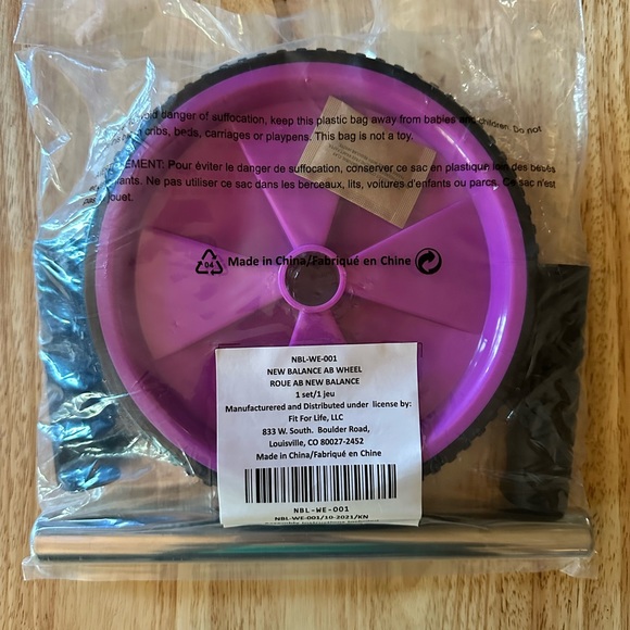 New Balance® Ab Wheel LAO63936RD NEW - Picture 4 of 6